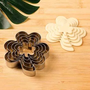 Shamrock Cookie Cutters Set - Perfect for St. Patrick's Day