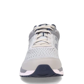 New Balance 847 V4 Walking Shoe - Comfort and Support