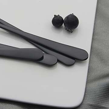 IQCWOOD Long Handle Spoons, 9-inch Black Iced Tea Spoons, Coffee Stirrers, Stainless Steel Coffee Spoons Bar Spoon, Coffee Bar Tea Spoons Long Teaspoons Cocktail Spoons for Stirring, Set of 4