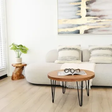 Rustic WELLAND Old Elm Round Coffee Table for Small Spaces