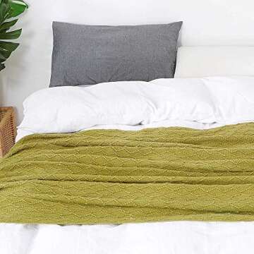 BOURINA Olive Green Throw Blanket 50x60 Inches Throw Textured Solid Soft Sofa Couch Decorative Knit Blanket