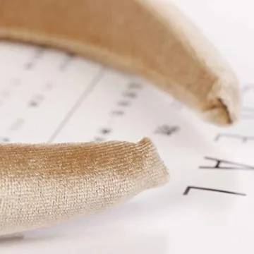 LARATH Women Velvet Padded Headband with Pearls