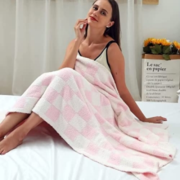 Ultra Soft Checkerboard Blanket for Comfort and Style