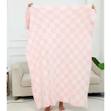Ultra Soft Checkerboard Blanket for Comfort and Style