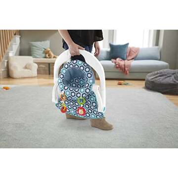 Fisher-Price Portable Baby Chair, Sit-Me-Up Floor Seat with 2 Removable Toys & Washable Seat Pad, Honeycomb