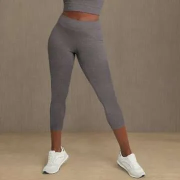 Hanes Women's Stretch Jersey Capri, Charcoal Heather, Medium