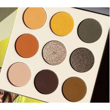 The Nomad Eyeshadow Palette