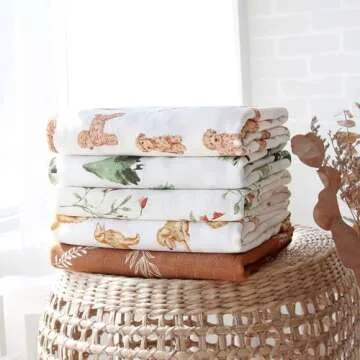 LifeTree Baby Swaddle Blankets Dog, 70% Viscose Bamboo and 30% Cotton Muslin Swaddle Blankets Boys Girls Swaddling Wrap Receiving Blanket Neutral for Newborn, Large 47" x 47", Poodle Puppy