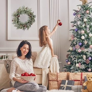 LOHASBEE 24" Pine Cone Grapevine Christmas Wreath