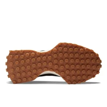 Stylish New Balance Women's 327 Sneakers for Everyday Comfort