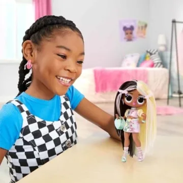 L.O.L. Surprise! Tweens Series 4 Fashion Doll Darcy Blush with 15 Surprises and Fabulous Accessories – Great Gift for Kids Ages 4+