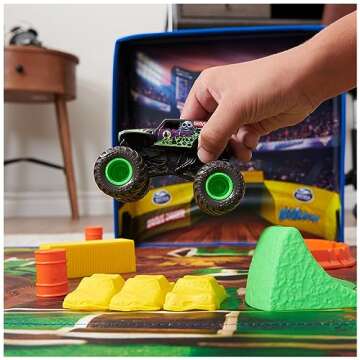 Monster Jam, Ultimate Arena Playmat & Storage with 2 Exclusive Monster Trucks, 1:64 Scale, 20 Accessories, Kids Toys for Boys and Girls Ages 4 and Up