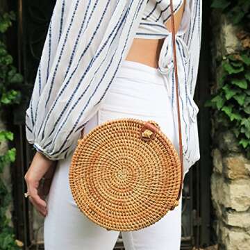 Round Rattan Bali Bag - Circle Purse with Snap Clasp