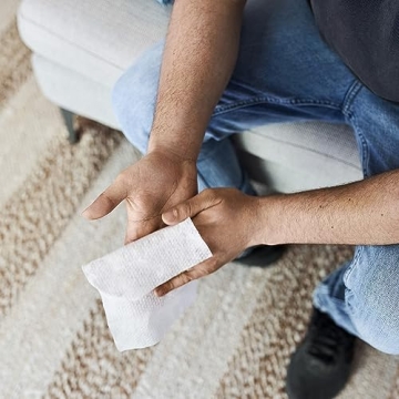 Honest Company Sanitizing Alcohol Wipes for Cleanliness