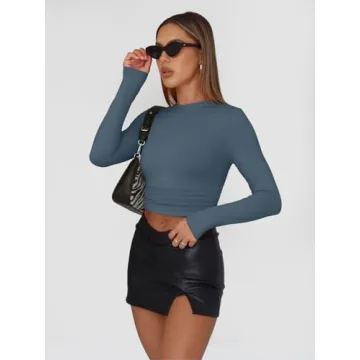 Trendy Queen Women's Long Sleeve Crop Tops