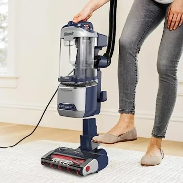 Shark UV900 Pet Vacuum with Powerful DuoClean Technology