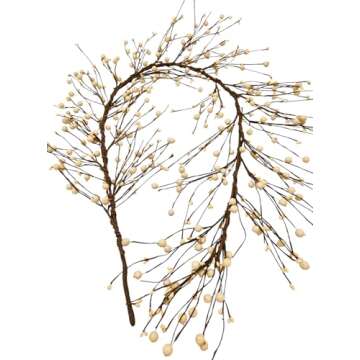 AR47 Big Primitive Pip and Holly Berry Garland in Cream / Ivory Color