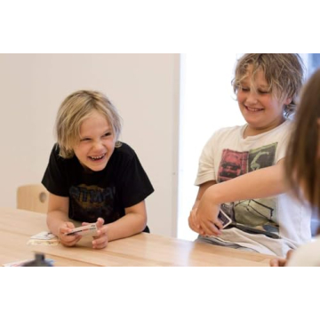 Engaging Valence Chemistry Card Game for Kids and Families