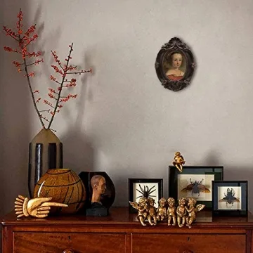 Elegant Vintage Picture Frame for Home Decor