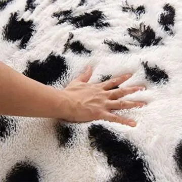 Aimuan Cow Print Area Rug Cute Fluffy Faux Cowhide Rug Super Soft Shaggy Carpets Tie-Dye Rugs for Living Room Bedroom Girls Kids Room Nursery Home Decor Non-Slip Mat (White-Black, 5x7)