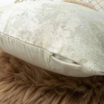 Elegant LOHDALOLF Jacquard Pillow Covers Set of 2