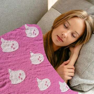 iBedding Cute Halloween Pink Ghost Blanket Room Decor Aesthetic Blankets for Couch Bed Sofa Reversible Plush Super Soft Throw Blanket for All Seasons,Double Print,39"x59"