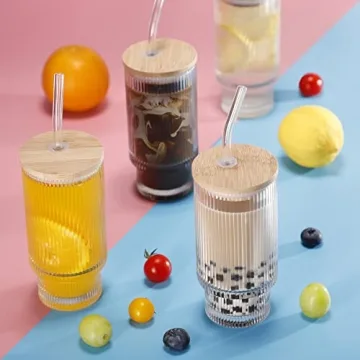 AKONEGE Ribbed Glass Cups with Lids and Straws Set