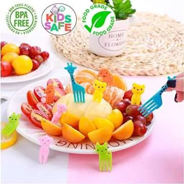 IELEK Sandwich Bread Cutters Set for Kids Bento Lunch Box Mold Supplies Vegetable Fruit Crust Shapes Cookie Cutters