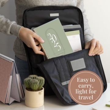 Riley's 2025 Weekly Planner for All Your Needs