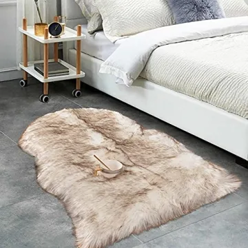 Carvapet Luxury Faux Sheepskin Area Rug - Soft & Stylish