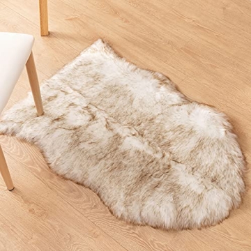 Carvapet Luxury Faux Sheepskin Area Rug - Soft & Stylish