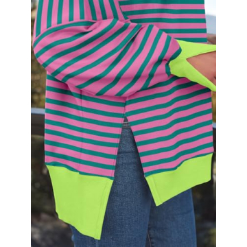 Trendy Queen Oversized Crewneck Sweatshirt for Cozy Style