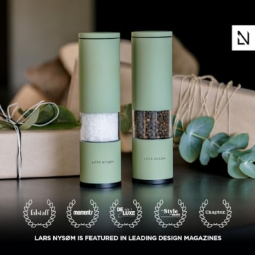 Stylish LARS NYSØM Salt and Pepper Grinder Set - Adjustable