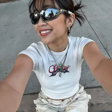 Baby Tees for Teen Girls Y2K Letter Print Crop Top