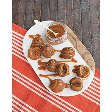 Nordic Ware Apple Cakelet Pan - Bake Adorable Desserts