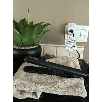 SIMPLE TOUCH Auto Shut-Off Safety Outlet, 60 min 30 min 20 min 10 min Countdown Timer with HOLD option