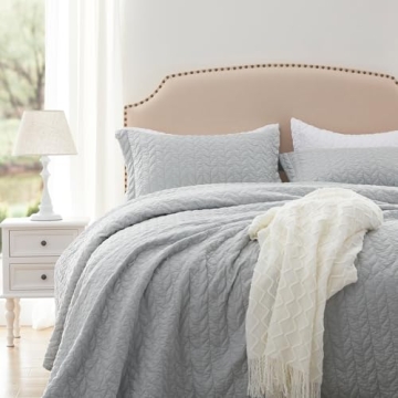 Lightweight SunStyle Home Quilt Set for All Seasons 90x96