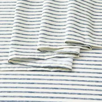 Great Bay Home 4-Piece Queen Size Stripe Microfiber Sheet Set | Ultra-Soft, Brushed Bedding Sheets & Pillowcases | Wrinkle Free, Comfortable, All-Season Bed Sheets (Queen, Blue)