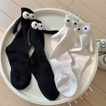 Magnetic Holding Hands Socks - Perfect Gifts for Friends