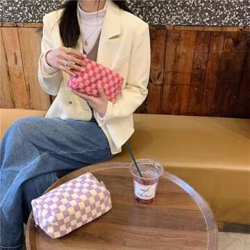 Checkered Makeup Bag,Travel Makeup Bag Toiletry Bag Cute Makeup Brushes Bag Cosmetic Bags for Women Zipper Preppy Makeup Bags for Purse Large Travel Cosmetic Bag (Girls Pink)