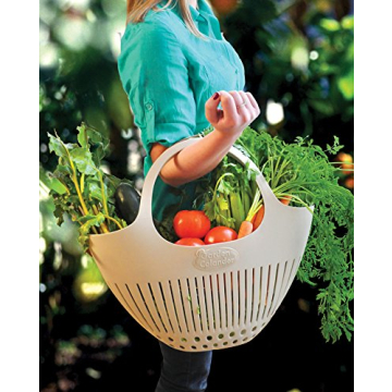Hutzler Garden Colander for Easy Vegetable Gathering
