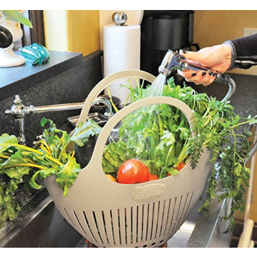 Hutzler Garden Colander for Easy Vegetable Gathering