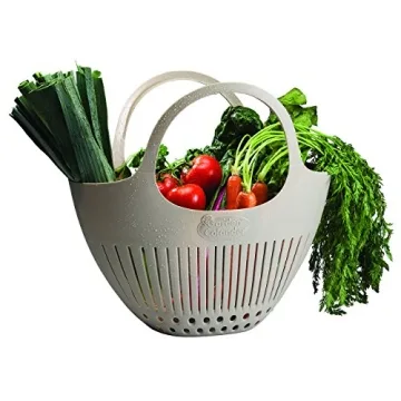 Hutzler Garden Colander for Easy Vegetable Gathering