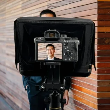 Glide Gear TMP 500 Universal Teleprompter for Videos