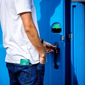 Stall Mates Wipes - Flushable Wipes | Individually Wrapped | Travel Friendly | Unscented with Vitamin-E & Aloe | (30 on-the-go singles)