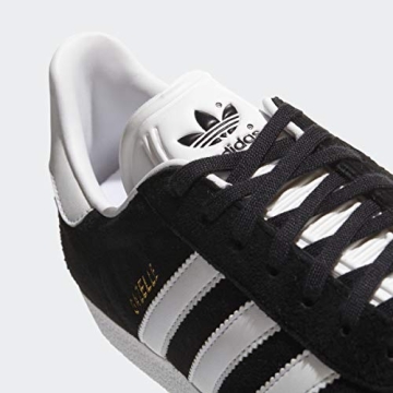 Adidas Gazelle Sneakers - Stylish Comfort for Men
