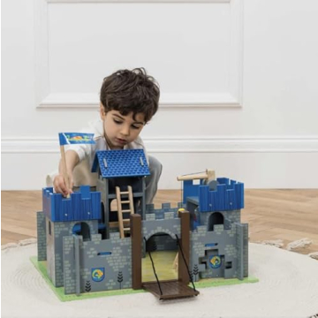 Le Toy Van Excalibur Castle Playset for Kids Imaginative Play