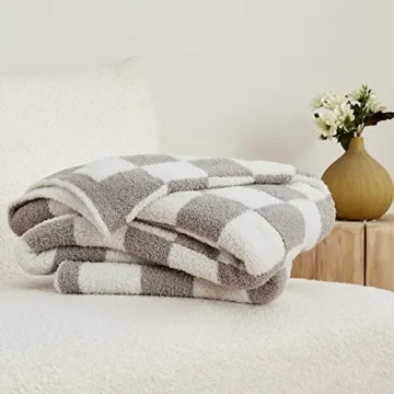 CozeCube Checkered Blanket Ultra Soft Cozy Grey Throw
