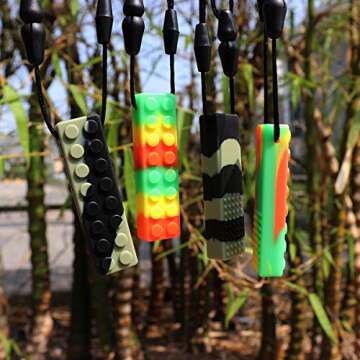 Sensory Chew Necklaces Chewable Jewelry for Boys and Girls(4 Pack), Silicone Rainbow Pendant Sticks Autism Chewing Toys Set for Kids Oral Sensory Motor Aids