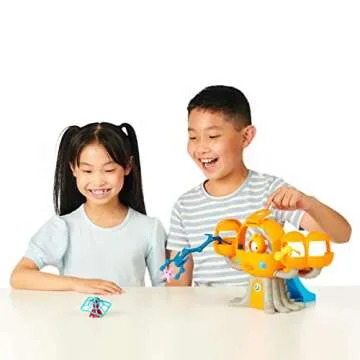Octopod Playset | 6 Pieces Including Deep Sea Captain Barnacles & Net Launcher